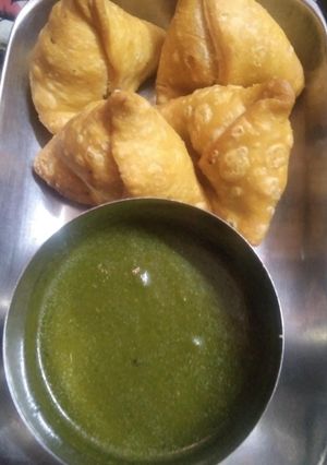 A picture of Samosa.