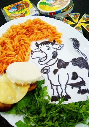 A picture of Mini Tikka bite sandwich with red sauce pasta.