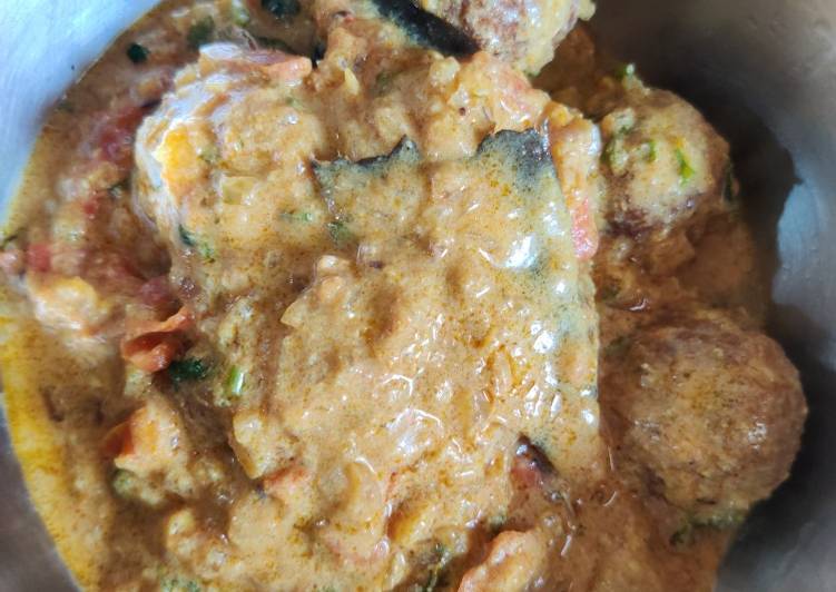 Monday Fresh Sorakai kofta/ vegetarian Kofta curry