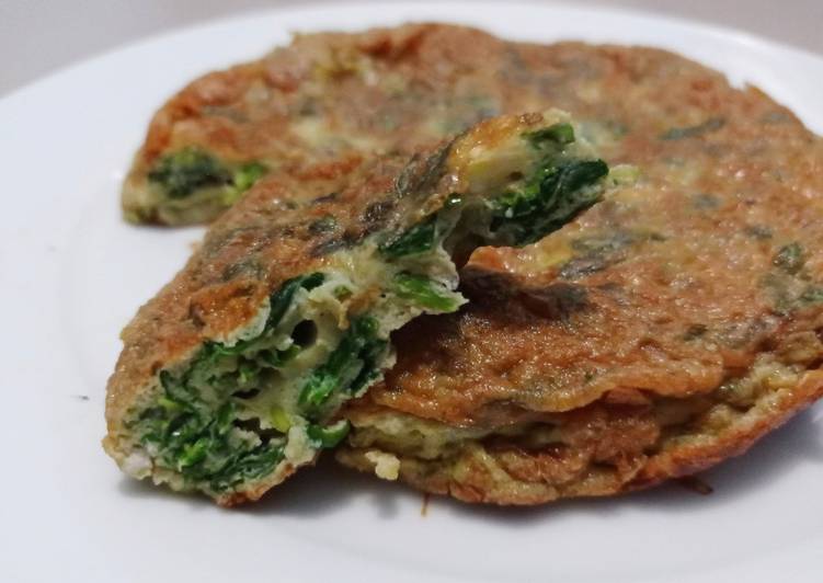 Cara Gampang mengolah Spinach Omelette (Telur Dadar Bayam) Anti Gagal