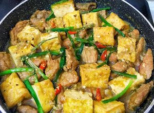 Hình của món Thịt kho đậu hủ.