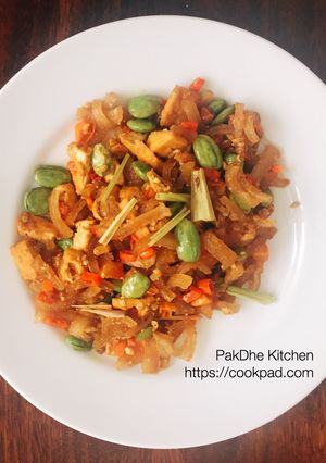 Foto resep Kikil (Kulit Sapi) Petai Serai by Pakdhe Kitchen