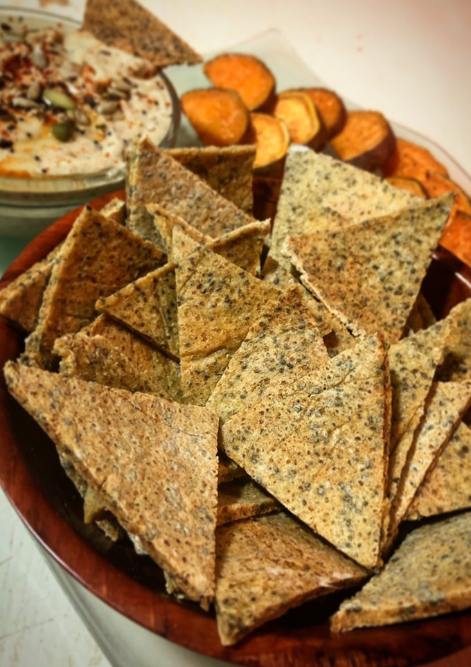 Una foto de Nachos de quinoa integral, maíz y chía