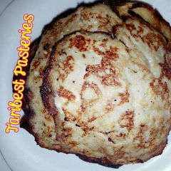 A picture of Banana pancakes.