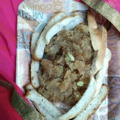 A picture of Bread ka Halwa.