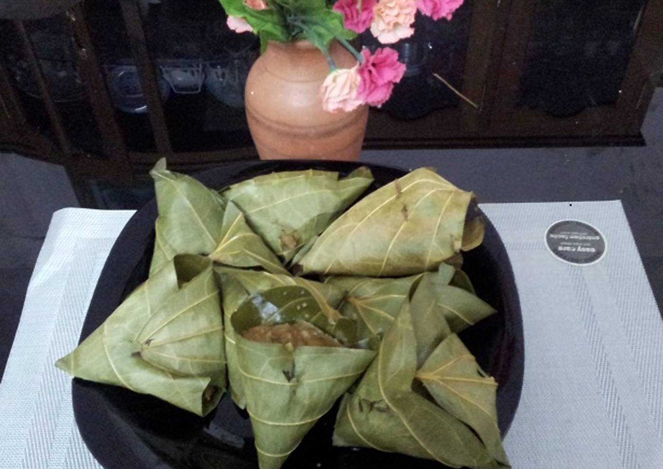 Vazhanayila Appam(jackfruit dumblings)