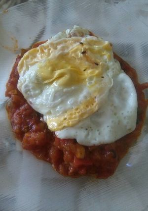 Una foto de Pisto de verduras con berenjena y calabacín
