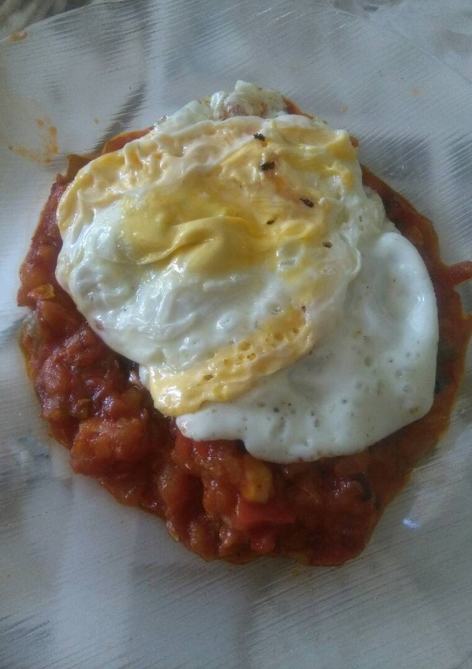Una foto de Pisto de verduras con berenjena y calabacín