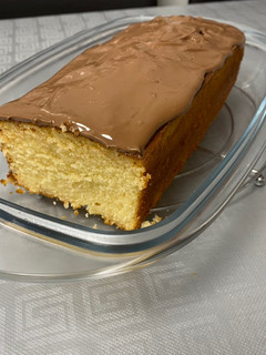 Una foto de Bizcocho de yogurt con chocolate