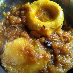 A picture of Egg curry.