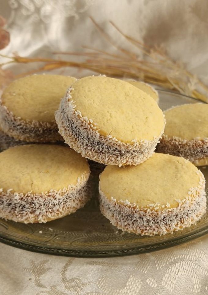 Una foto de ✨⭐ Alfajores de Maizena®, receta original ⭐✨