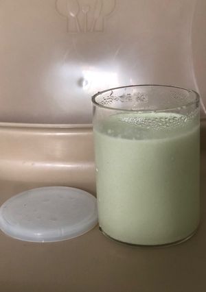 Hình của món Panna cotta vị matcha.