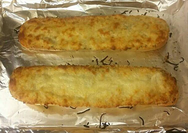 Step-by-Step Guide to Make Cheesy Garlic Bread Tasty