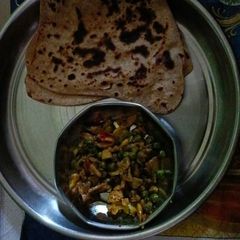 A picture of Aloo gobhi ka sabji.