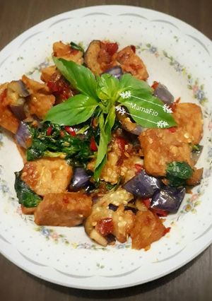 Foto resep Tempe terong kemangi pedes