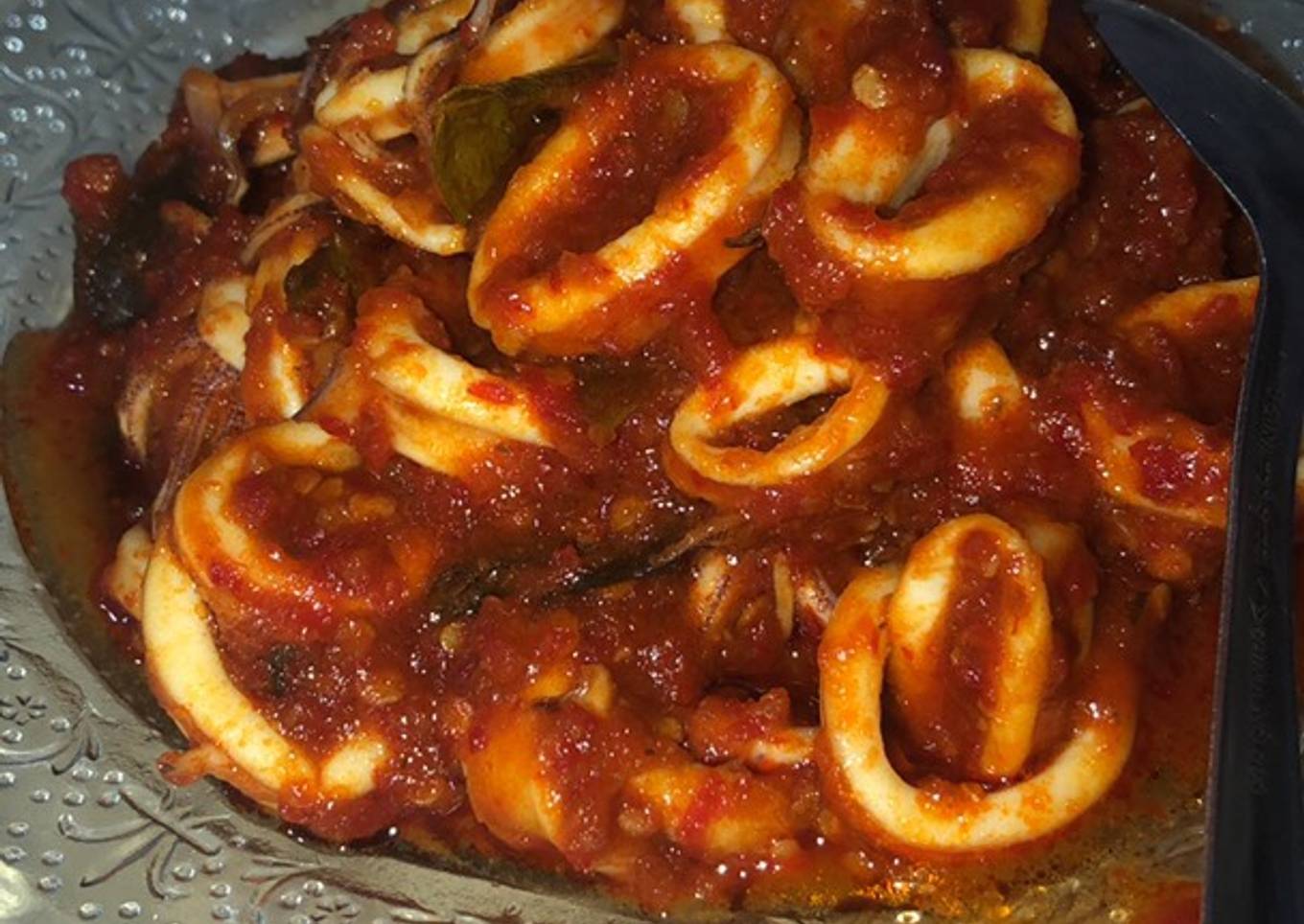 Bagaimana Membuat Rica-rica Cumi pedas Anti Gagal