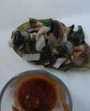 Nopales Prehispánicos asados con huitlacoche, cebolla, hongos y epazote con agua de tequesquite