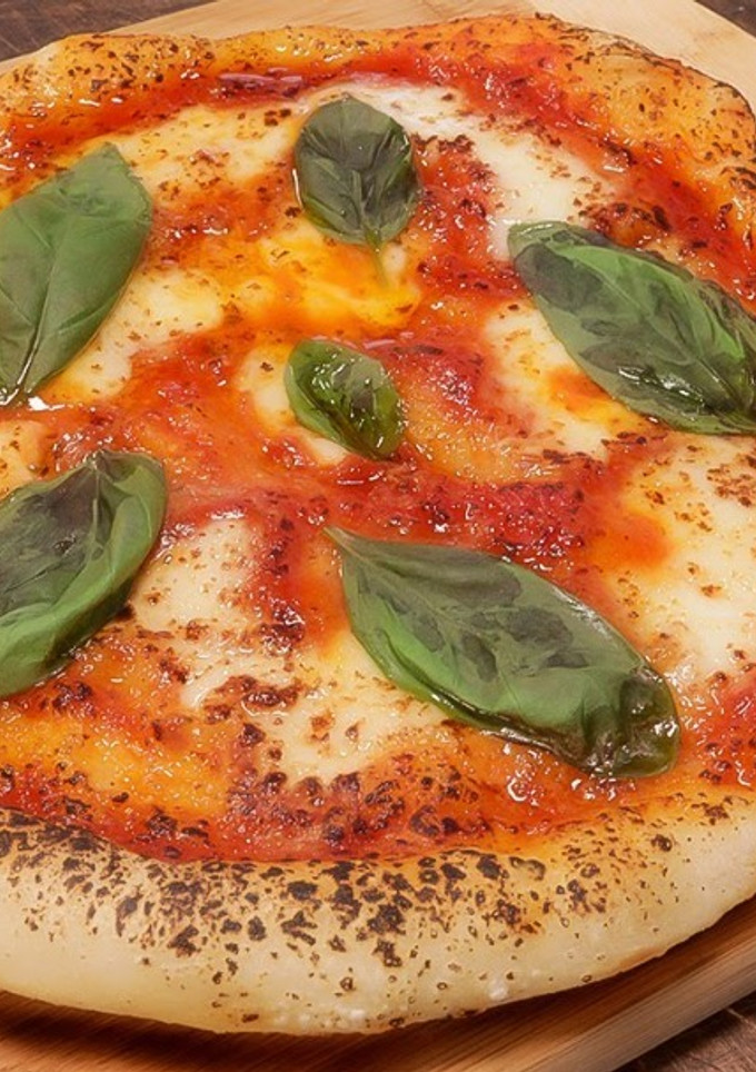 A picture of How to make Neapolitan (Naples) Pizza Using Frying Pan.