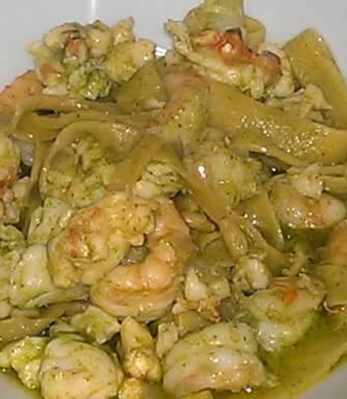 Una foto de Palpadelle de camaron.con salsa petó