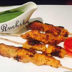 A picture of Seekh kababs.