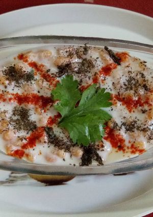 A picture of Boondi raita.