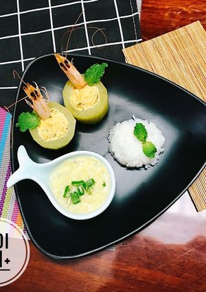 Hình của món Chả tôm om bí xanh+ Soup trứng gà.