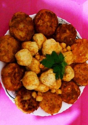 صورة لوصفة كريات الدجاج بصوص الحمص