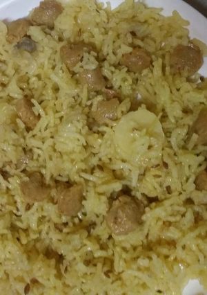 A picture of Soyabeen rice.