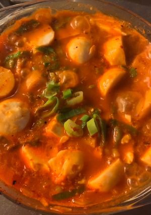 Foto resep Sundubu Kimchi Jjigae ala Itaewon Class (Korean Soft Tofu Stew)