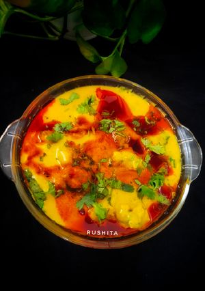 A picture of Dhaba Style Punjabi Kadhi Pakora.