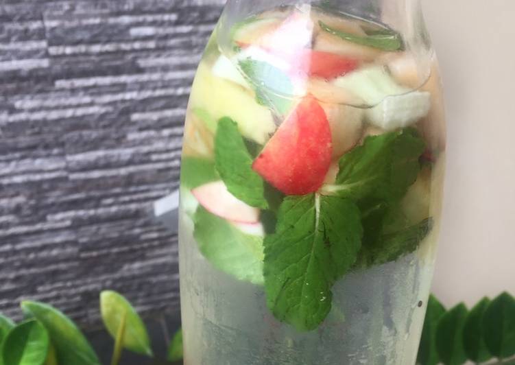 Bagaimana Membuat Infused water buah Plum Anti Gagal