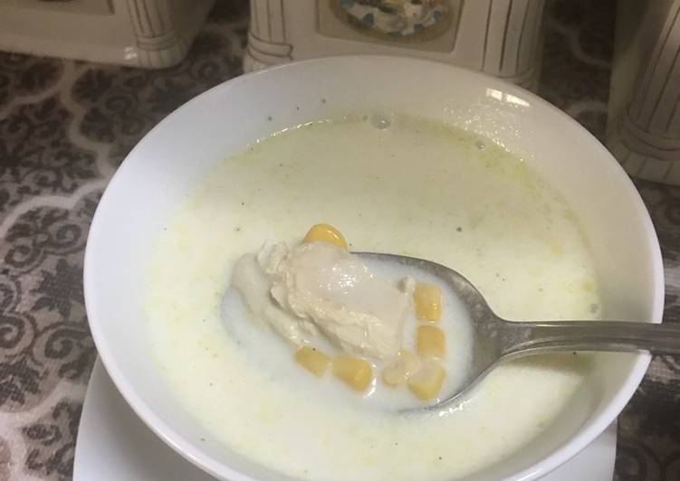 شوربة الذره بالدجاج