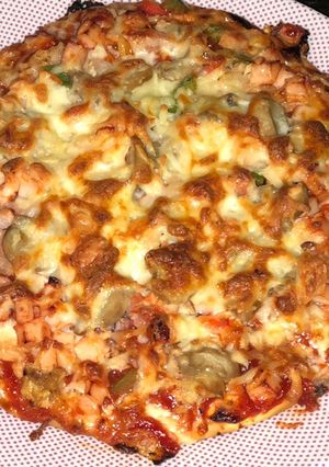 Una foto de Pizza de atún (aprovechamiento)