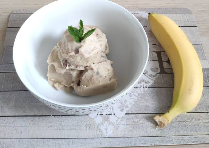 Bagaimana Menyiapkan Banana Chocolate Crunch Ice Cream yang Sempurna