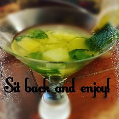 A picture of Pineapple refresher!.