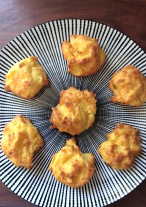 Une photo de Gougères au gruyère