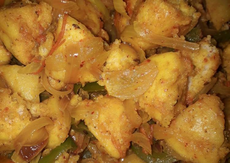 Tempering Semolina idli