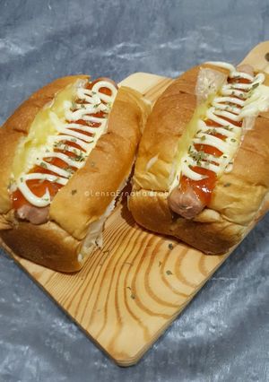 Gambar Roti Sosej Kukus Berkeju