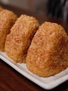 A picture of How to Make Yaki Onigiri (Grilled Rice Ball) | Yummy Recipe 🍘.