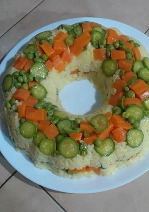A picture of Rice and Vegetable Cake ❤☝️It's Amazing.