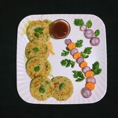 A picture of Sooji Pancakes.