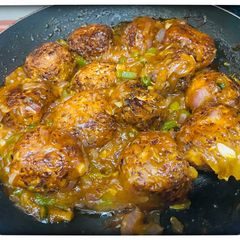 A picture of Veg Manchurian.