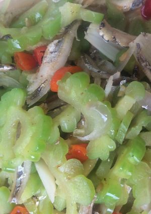 Foto resep Tumis Pare Ikan Teri