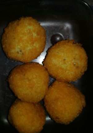 Foto resep Bola bola nasi isi keju
