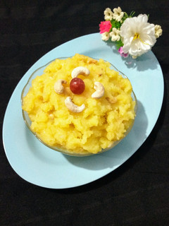 அரிசி மாவு அல்வா (Rice flour Halwa) (Arisi maavu halwa recipe in tamil) செய்முறை முக்கிய புகைப்படம்