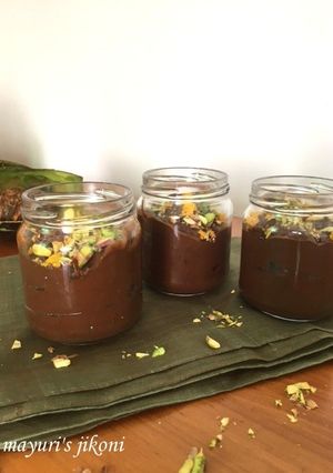 A picture of Chocolate avocado pudding.