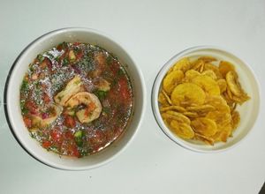 Una foto de Ceviche de camarón