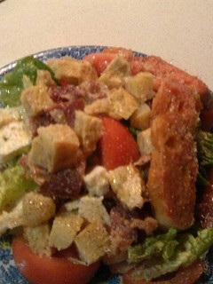 Una foto de Ensalada de mesón