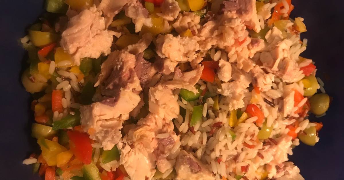 Ensalada 3 de arroz con pimientos y salmón Receta de Esperanza- Cookpad