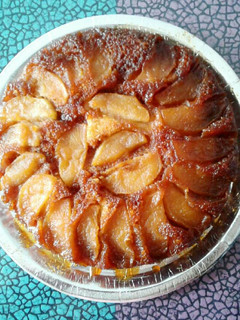 Una foto de Torta invertida de manzanas🍎